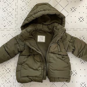 Zara hooded puffer jacket